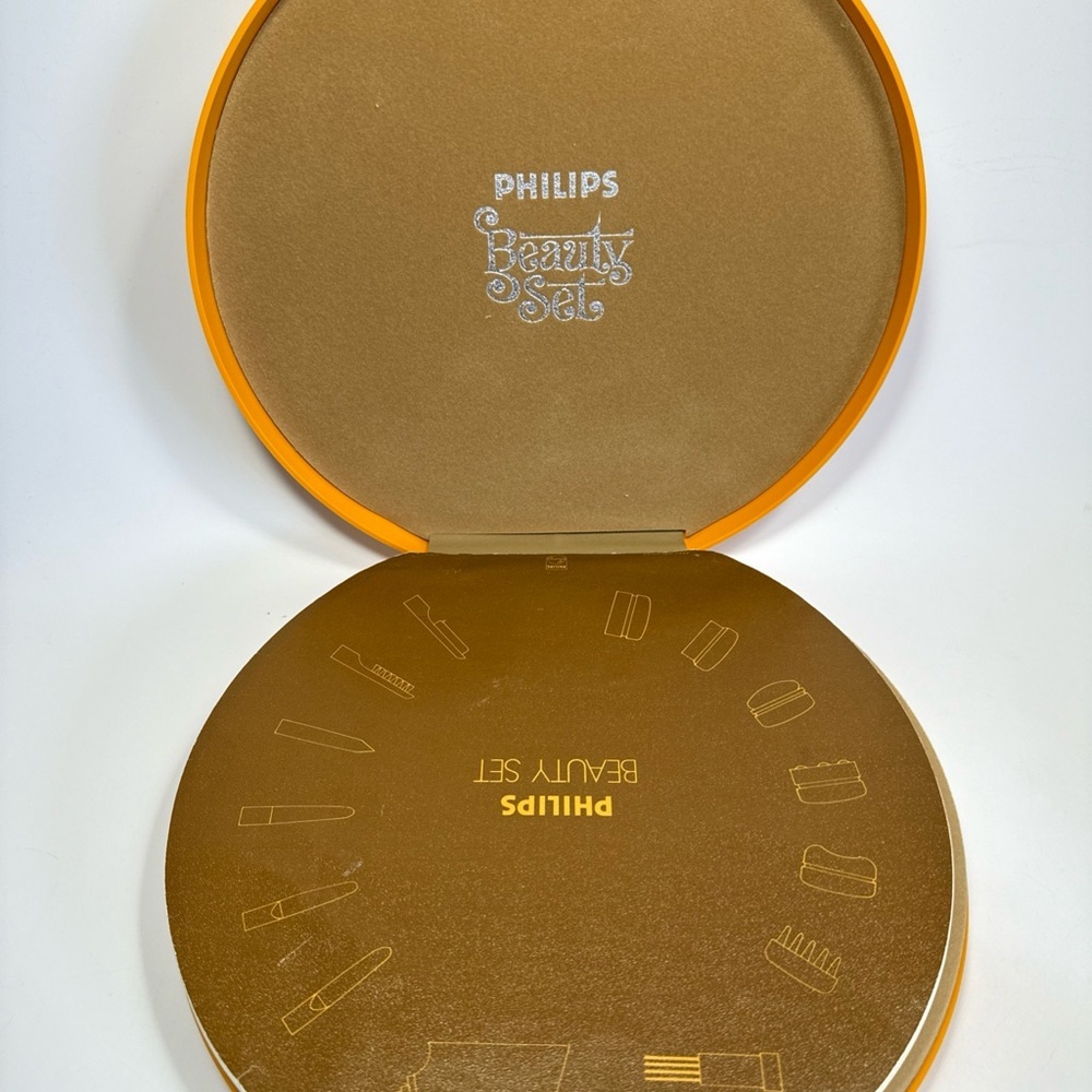 Philips Vibrant Orange Hand & Foot Care Kit - Picture 2 of 6